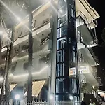 Hotel Ylberi Golem (Tirana)