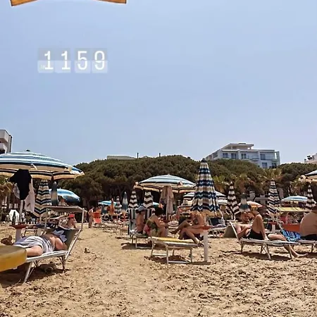 מלון Ylberi גולם